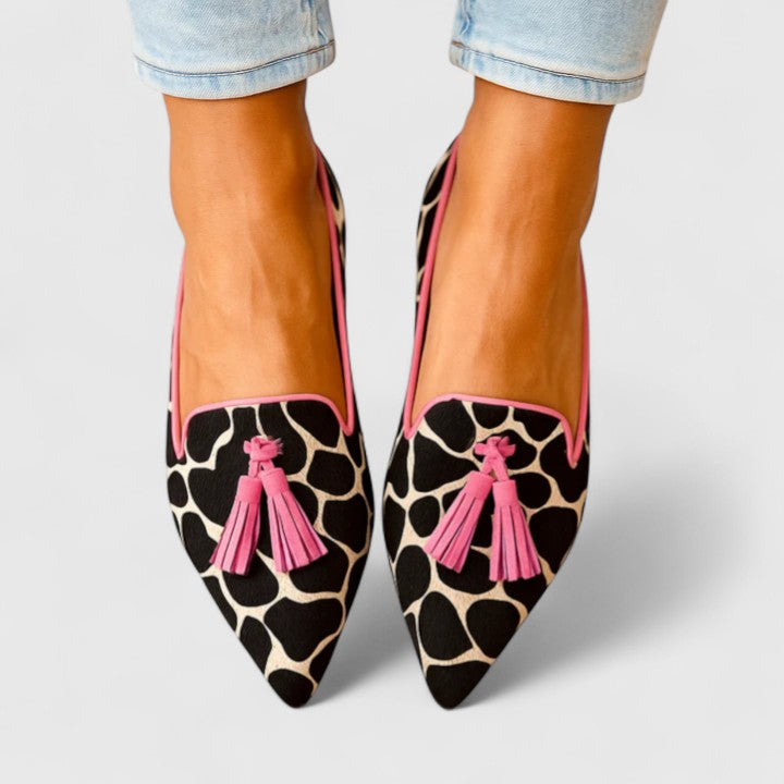 Dhreika | Smart Fit Loafers